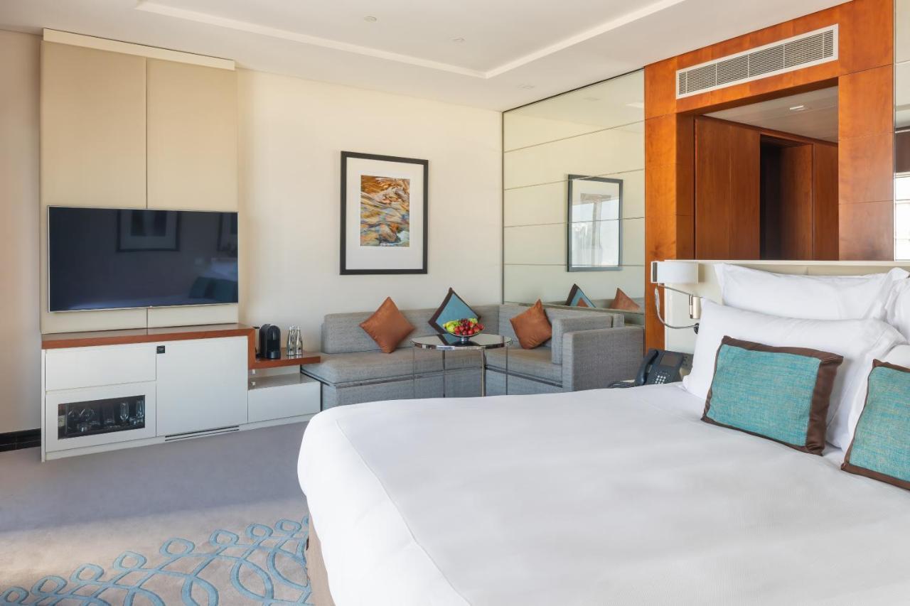 होटल Jumeirah Emirates Towers